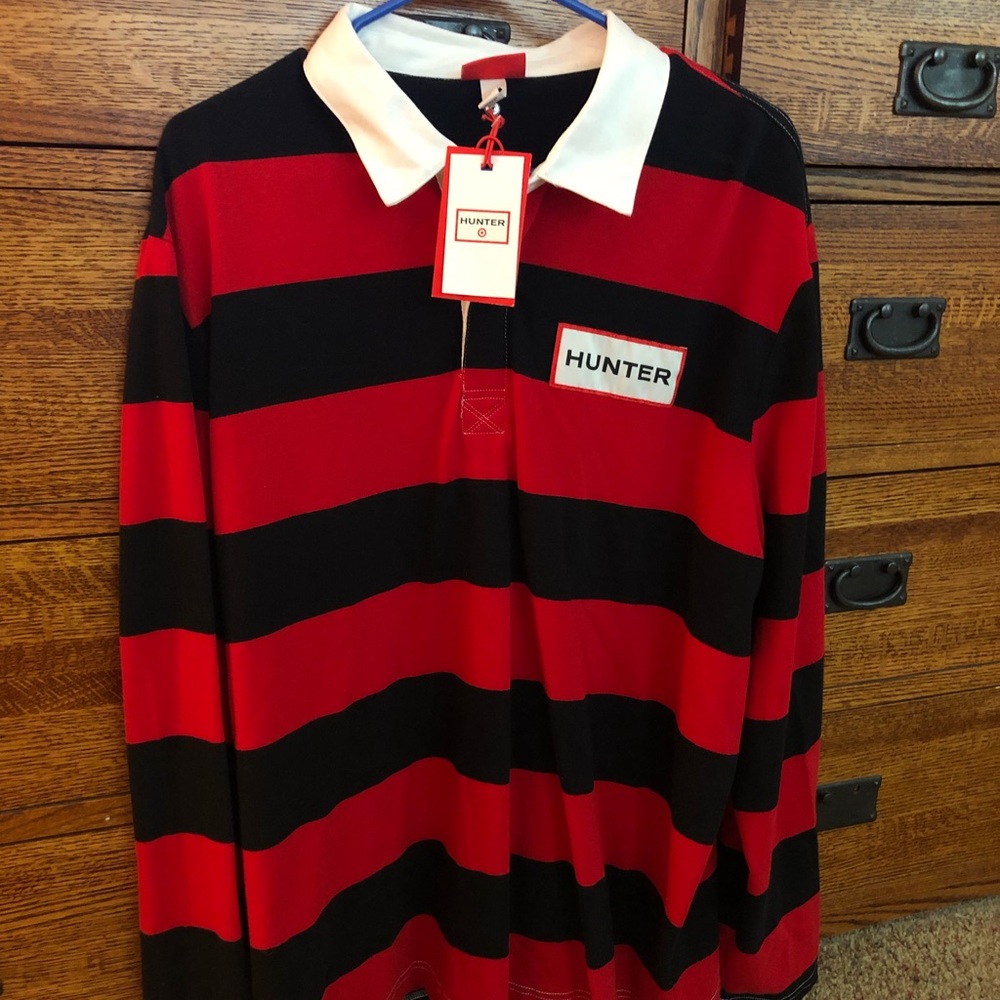 NWT - never worn - Men’s Hunter Rugby shirt